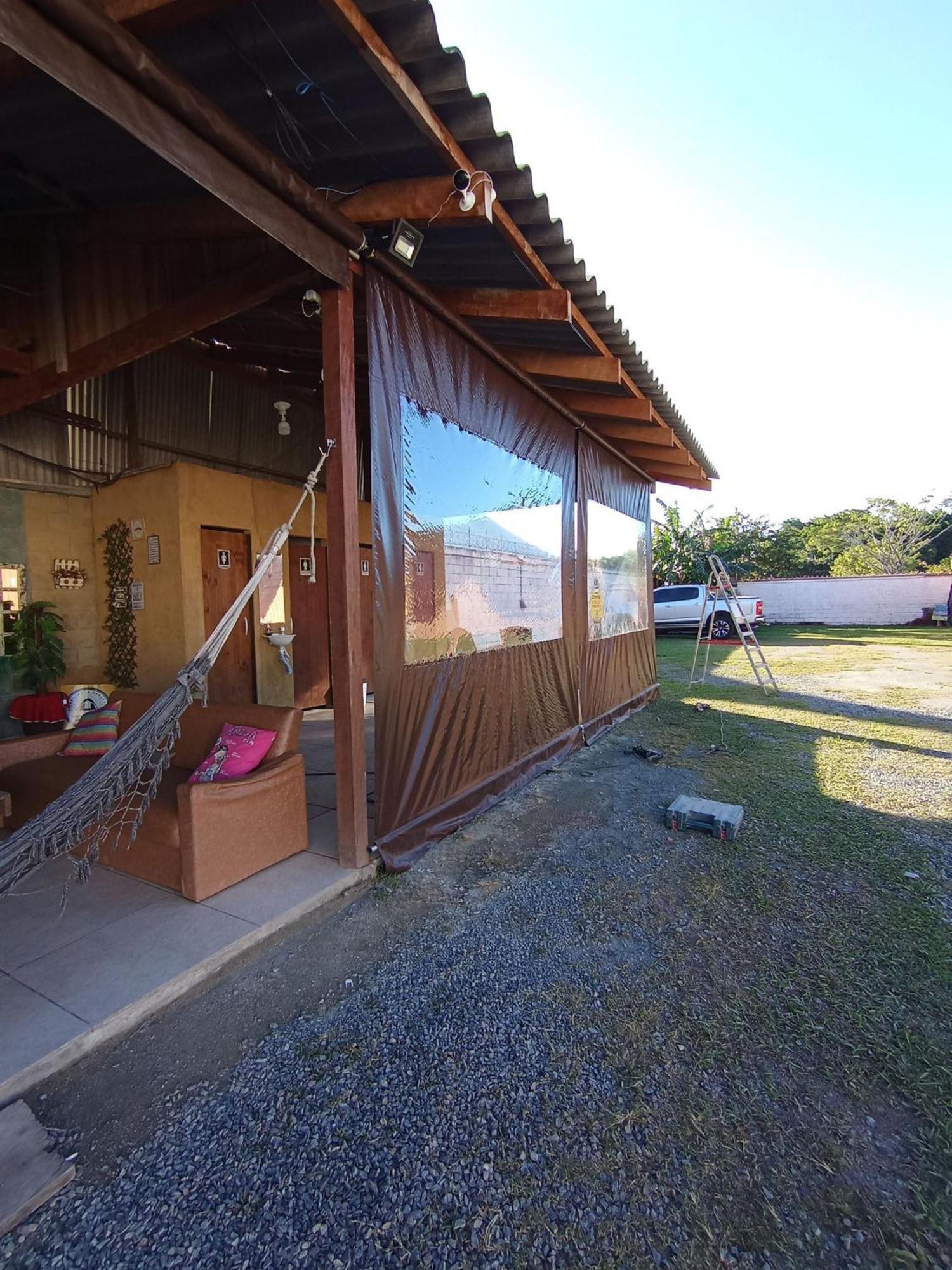 Cabana Com Ar Condicionado E Area De Cozinha E Banheiro Compartilhado A 10 Minutos Do Parque Beto Carrero Villa Penha  Luaran gambar